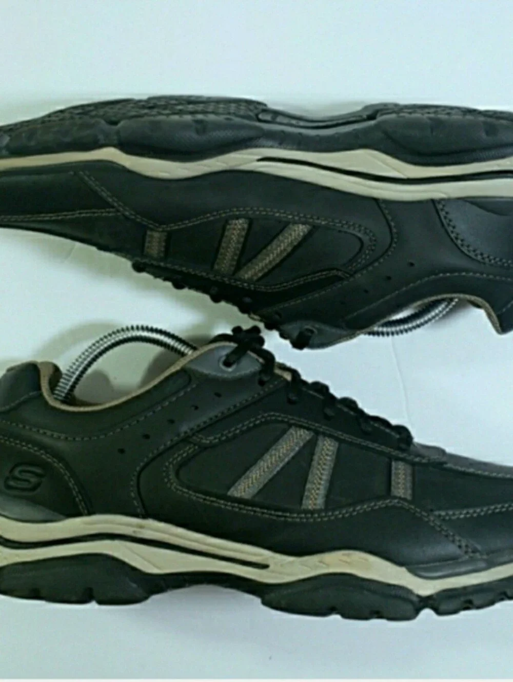 Skechers Revato Texon Leather Hiking Trail Shoes Sneakers